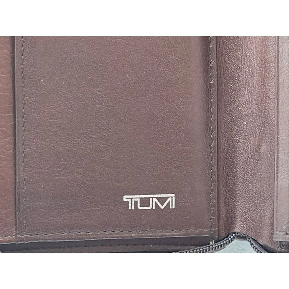 Tumi Brown Leather Wallet - Picture 7 of 10